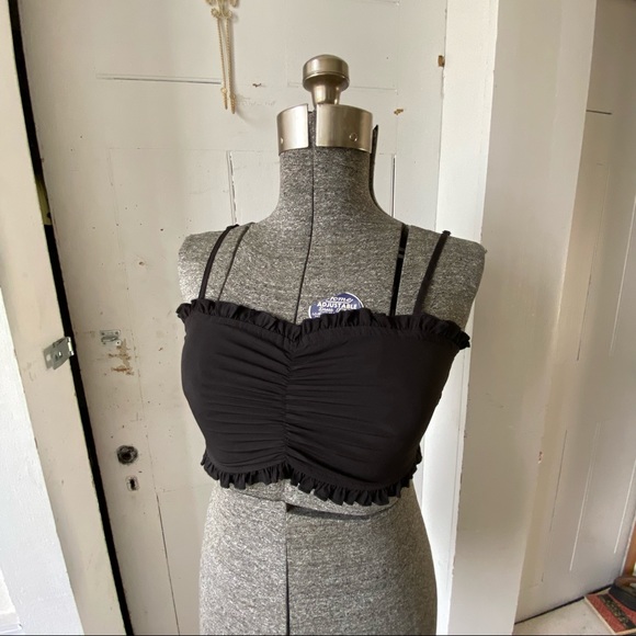 UO Black Ruched Ruffle Cropped Tube Top Adjustable Straps - Picture 9 of 11